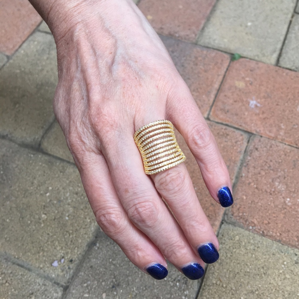 SWAROVSKI crystal* 18K GP cocktail ring, size approx 6.5, NWOT
