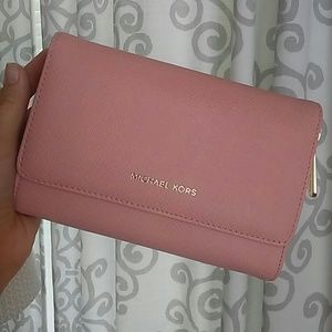 Michael Kors makeup clutch