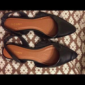 Pointy toe flats