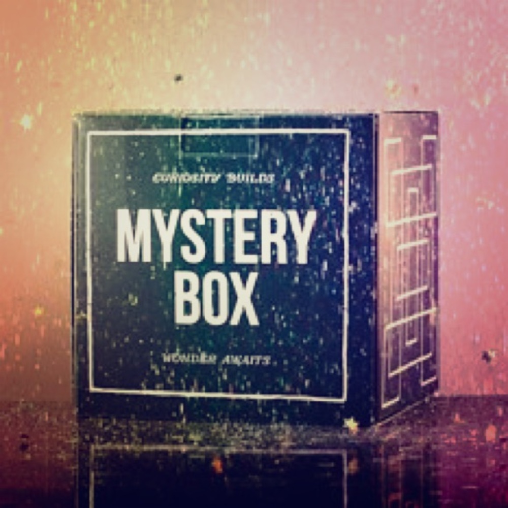 Mystery box with 150$ plus value