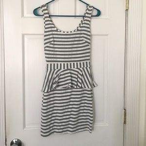 Bebe dress