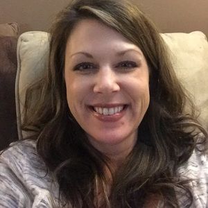 Meet your Posher, Stacy