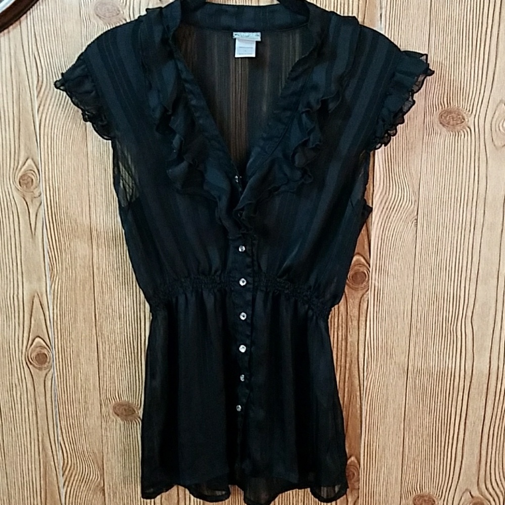 ♀NWOT Daytrip Button Down Blouse♀