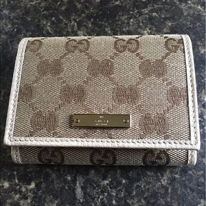 100 percent authentic new Gucci canvas wallet