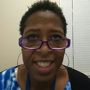 Meet your Posher, Pamela