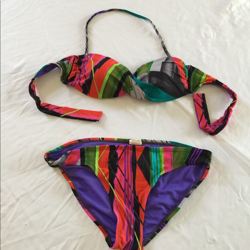 Xhilaration 2 piece swimwear, size small