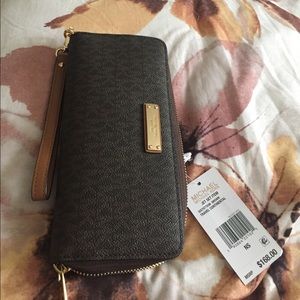 Michael Kors wallet