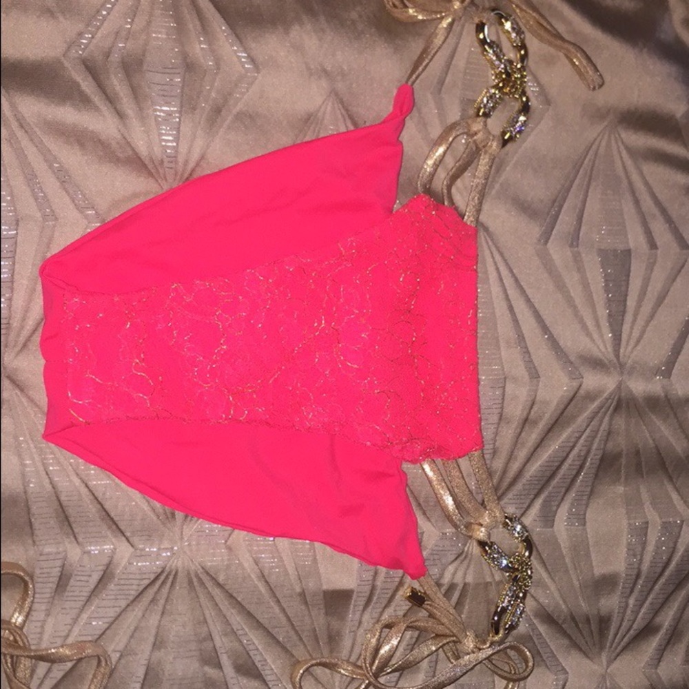 Large coral bottoms