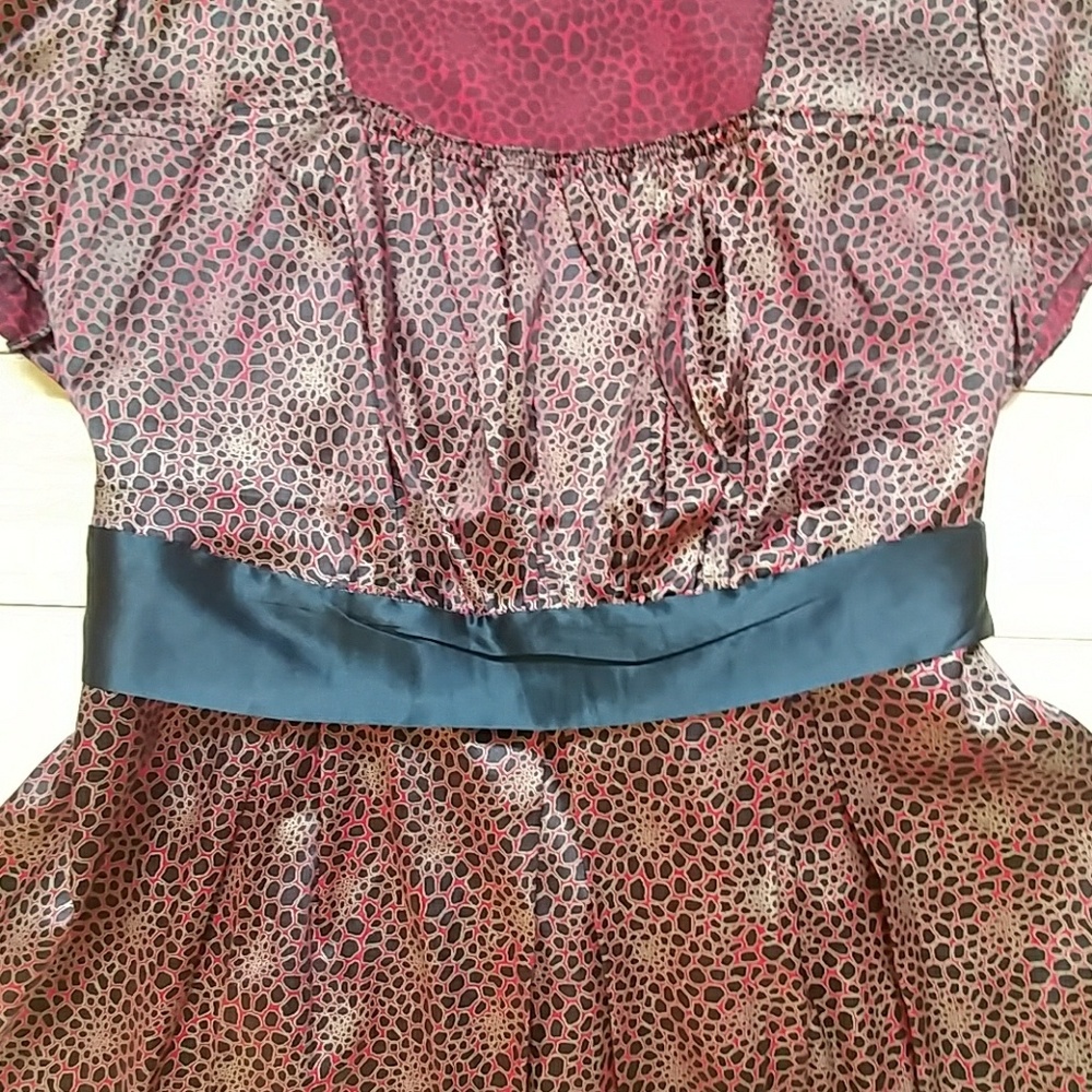 Express silk top beautiful pattern - Picture 2 of 4