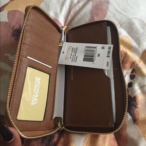 Michael Kors wallet