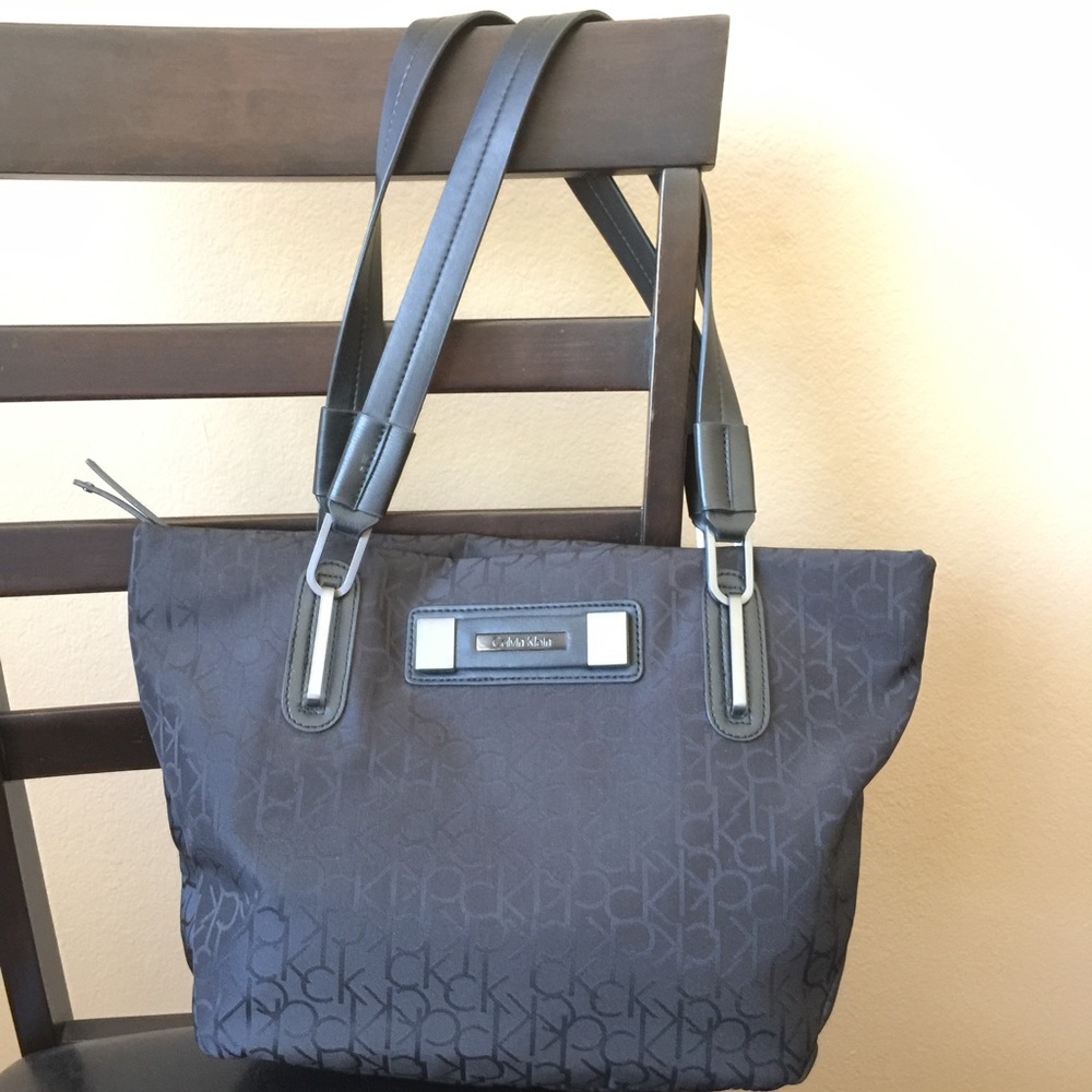 CALVIN KLEIN Black Tote Bag