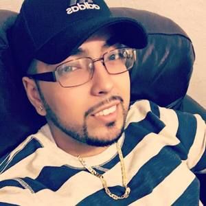 Meet your Posher, Luis