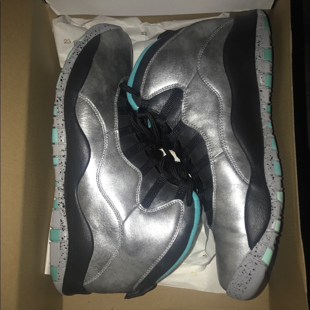 Retro 10 lady liberty