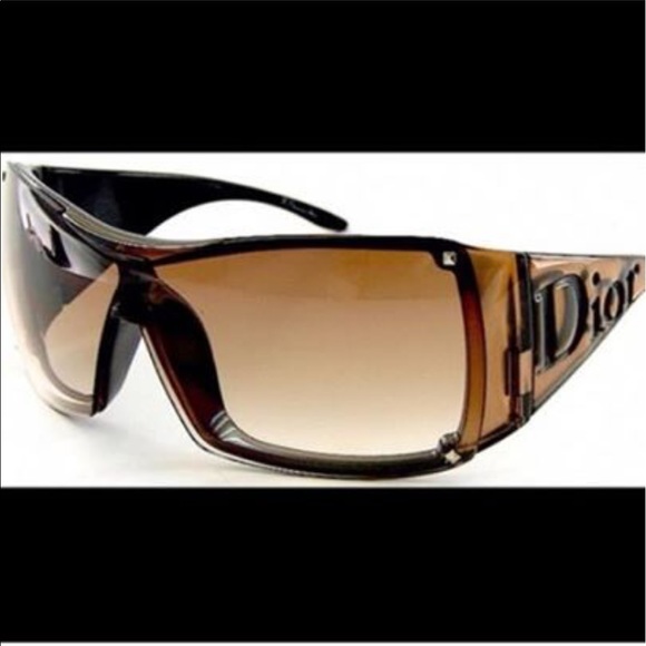 Dior Shield Sunglasses - Picture 3 of 4