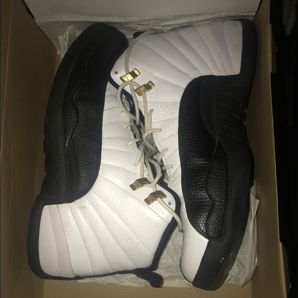 retro 12 taxis