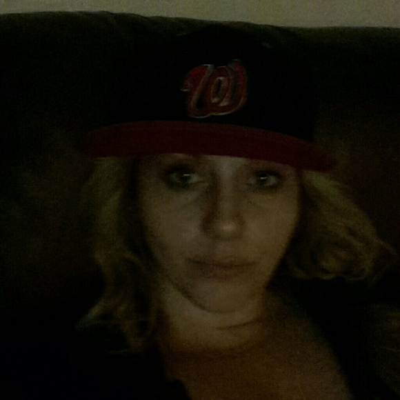 Meet your Posher, Chae - Picture 1 of 1