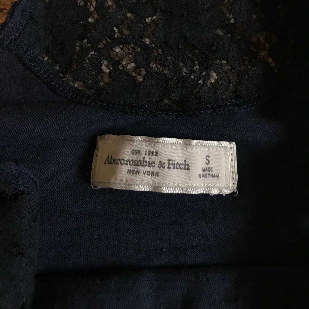A&F Razorback Tank top - Picture 4 of 4