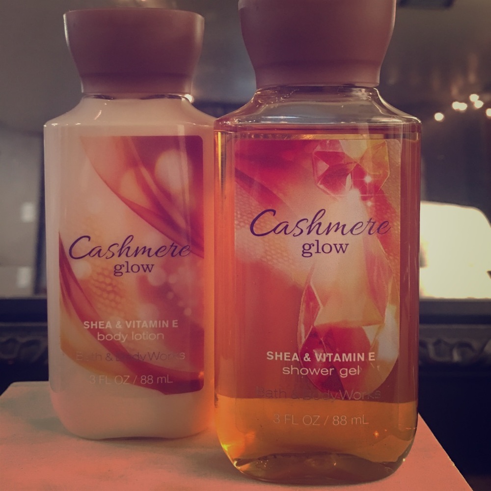 Cashmere glow travel sized lotion and shower gel