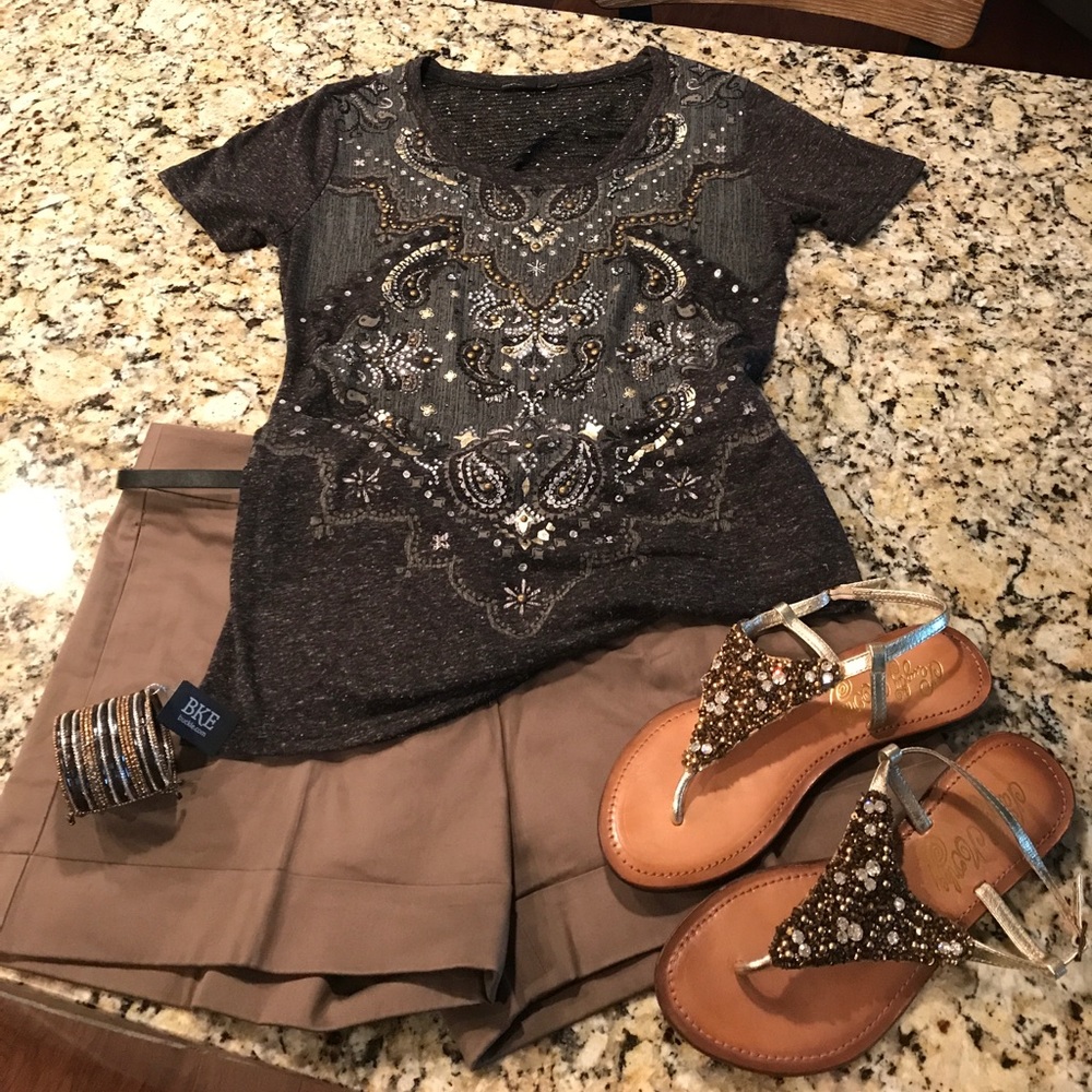 NWT- Express shorts -light chocolate  size10