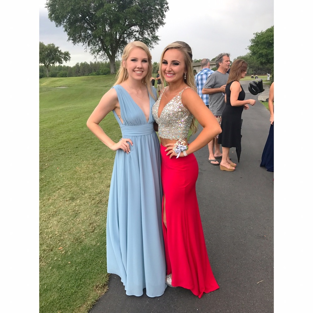 Red Authentic Two Piece Jovani Prom Dress Size 2.