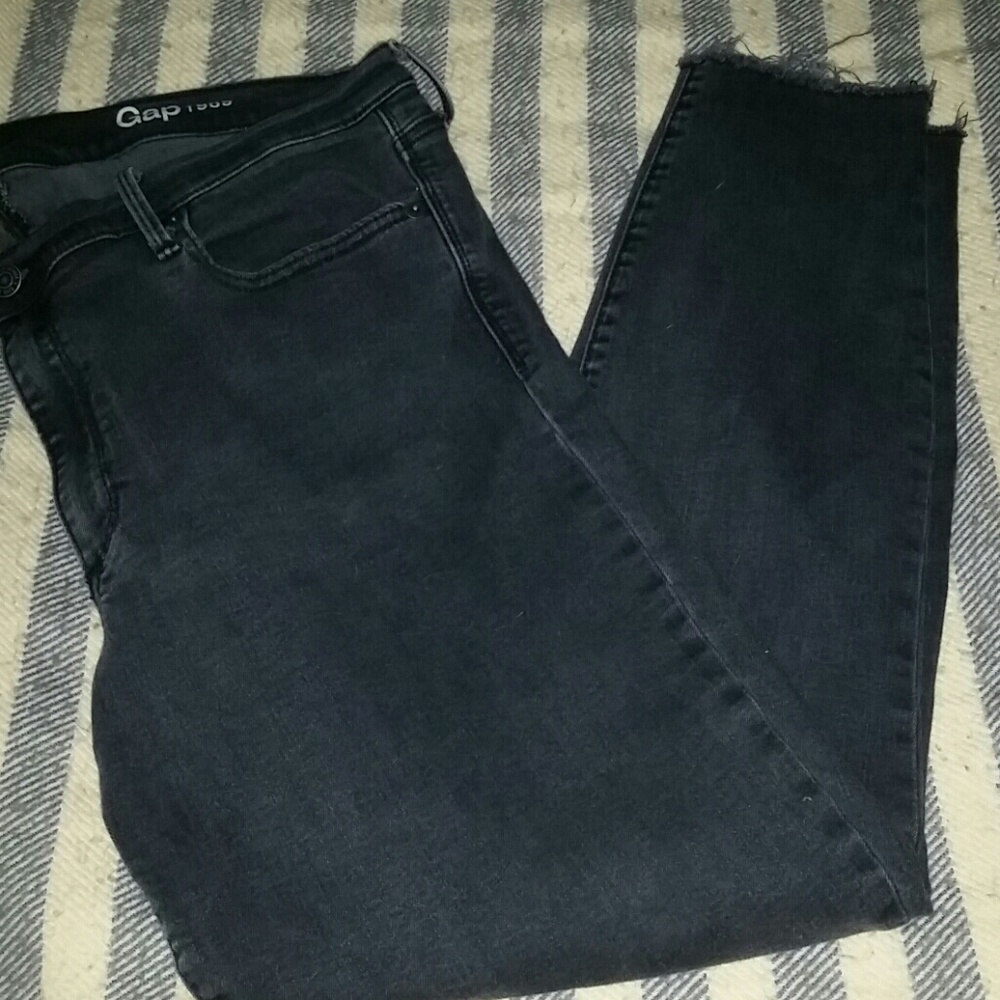 Gap true skinny.
