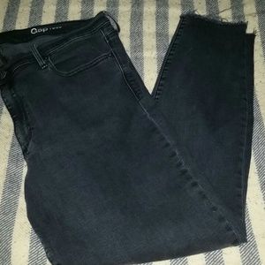 Gap true skinny.