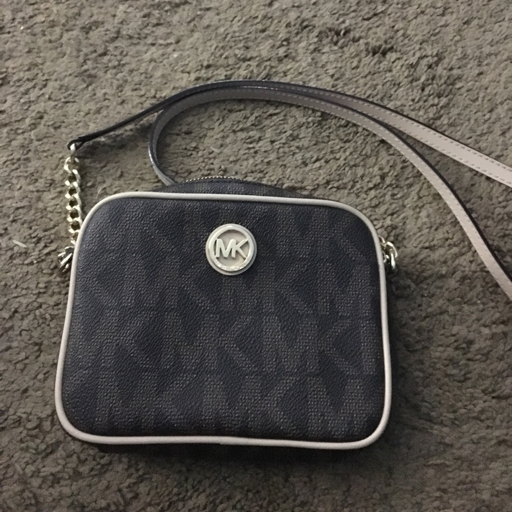 Small Michael Kors purse