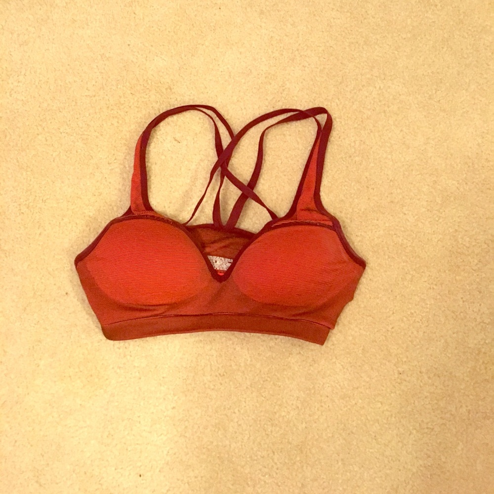 Sports bra