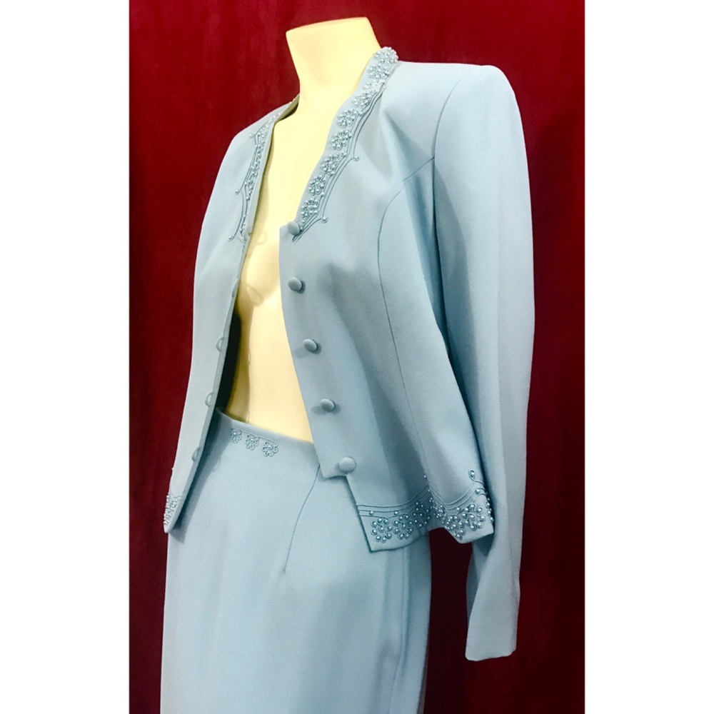 Vintage Leslie Fay Baby Blue Suit