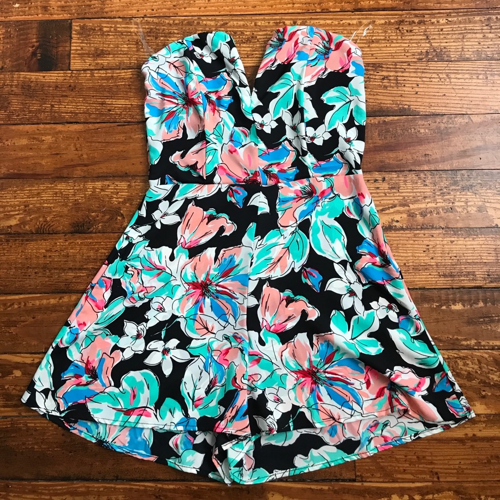Strapless romper