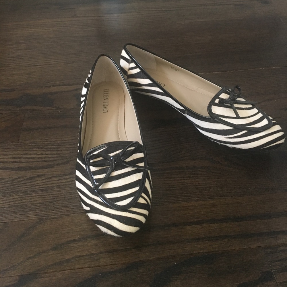 Ellen Tracy zebra print flats