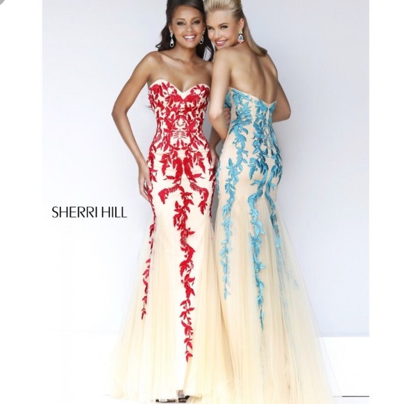 Sherri Hill Mermaid Prom Dress - Picture 2 of 2