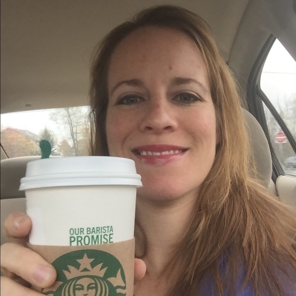 Meet your Posher, Karie - Picture 2 of 2