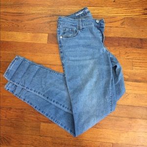 🌶DISCOUNT🌶 Old Navy Super Skinny Mid-Rise Jeans