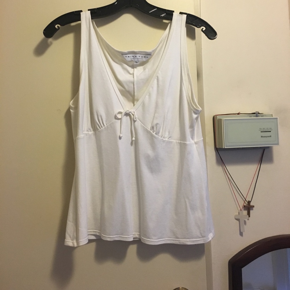 White crop tank