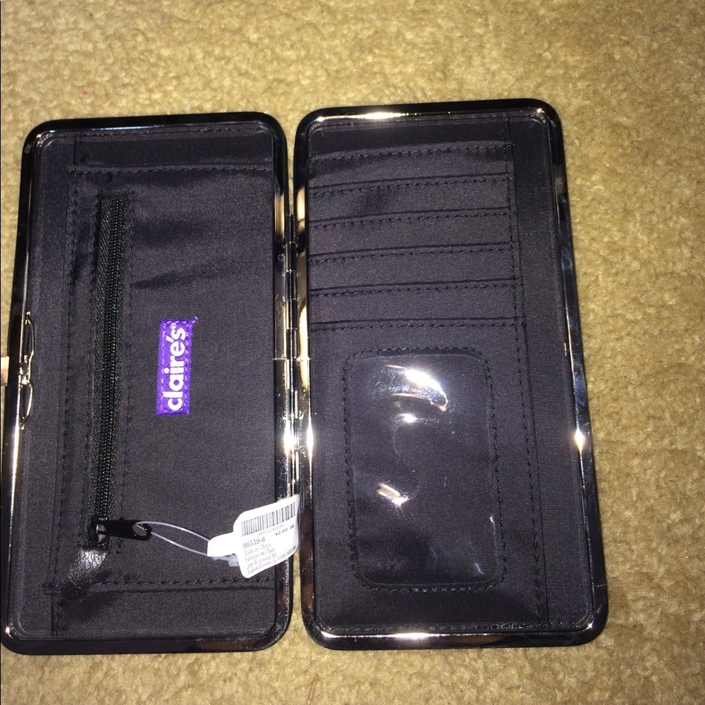 Wallet - Picture 2 of 2