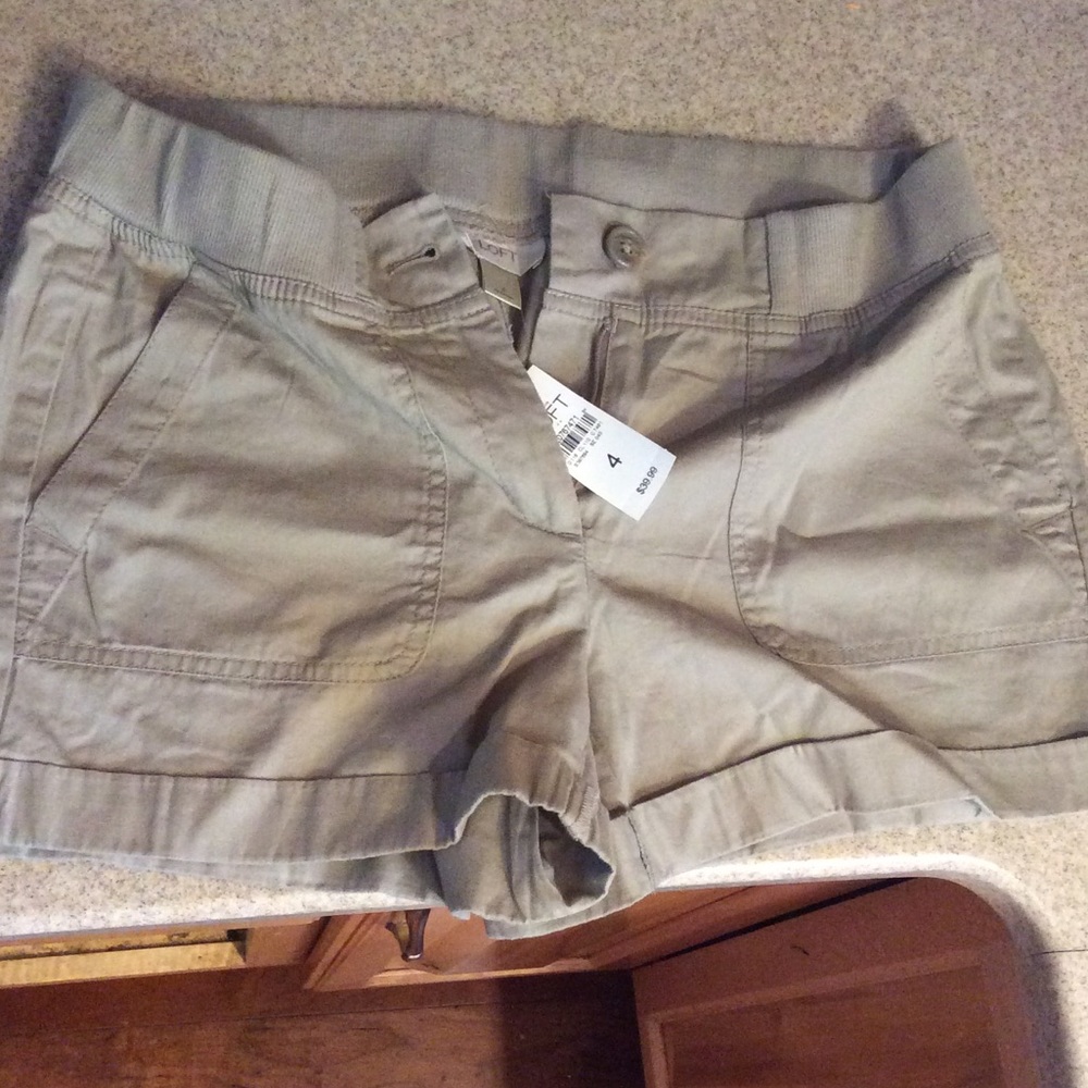 The Loft Shorts BNWT