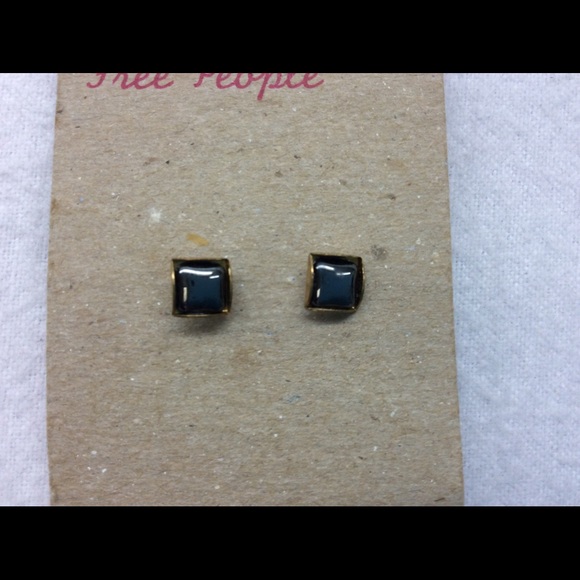 Free People Metallic Black Bronze Stud Earrings - Picture 2 of 3