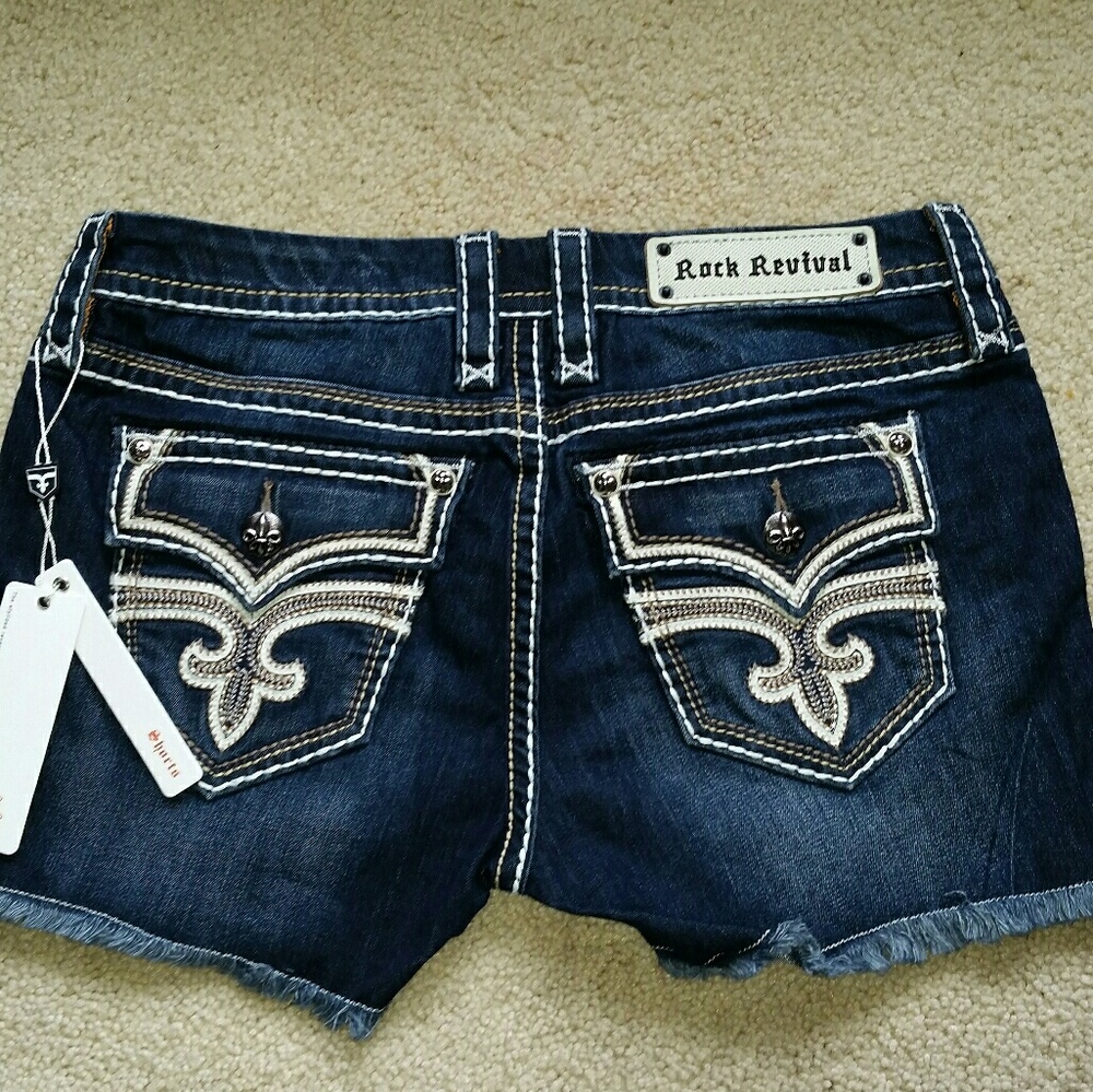 NEW!! Rock Revival 29 Sukie Shorts