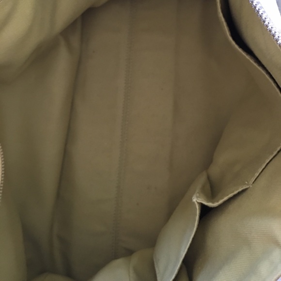 Ferragamo white leather bag - Picture 7 of 13