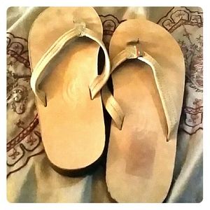 Rainbow thin strap khaki flip flops