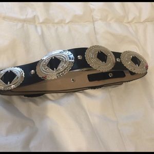 NWOT waist buckle belt PRINCESS POLLY