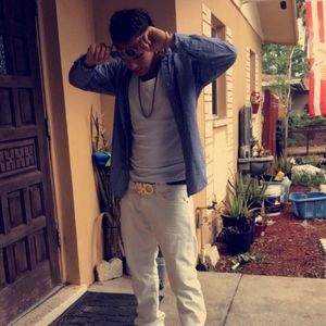 Meet your Posher, Luis