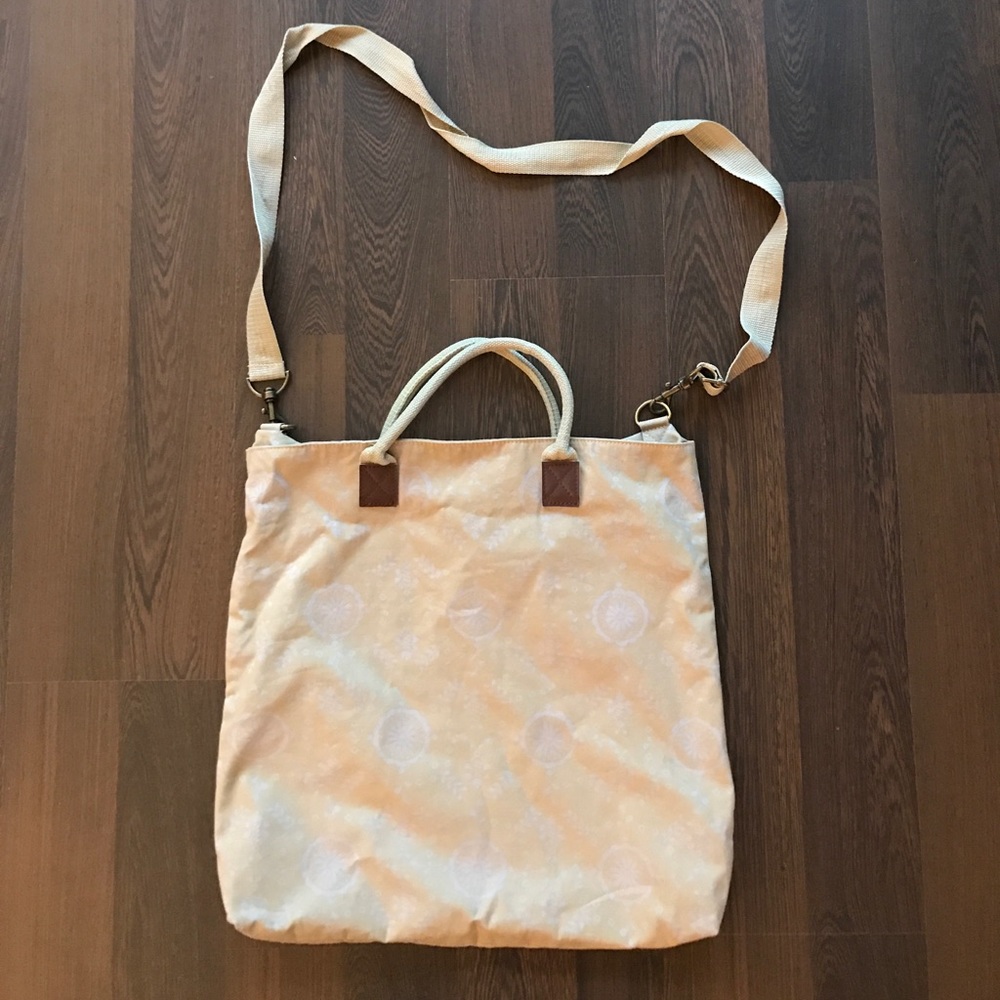 Amongst friend portfolio bag