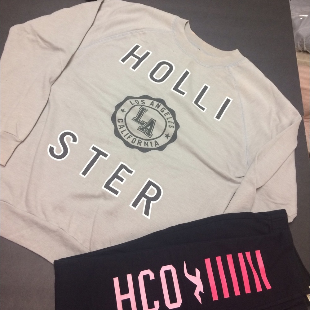 Hollister Crew Neck