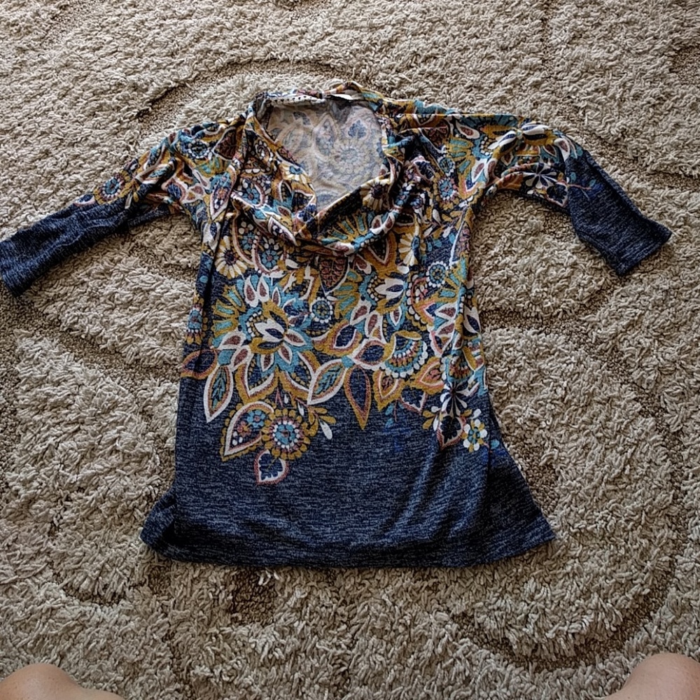 Anthropologie floral top xsmall