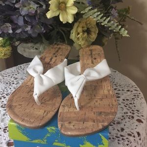 White sandals size 8.5