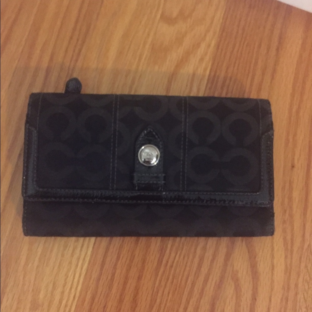 Coach wallet