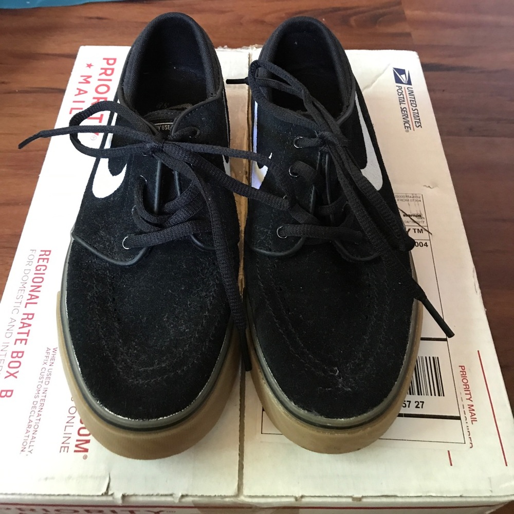 Nike shoes