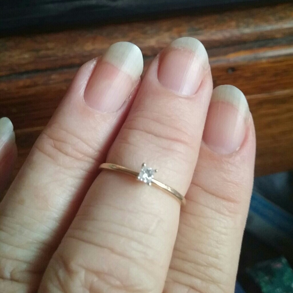 Princesses cut diamond ring